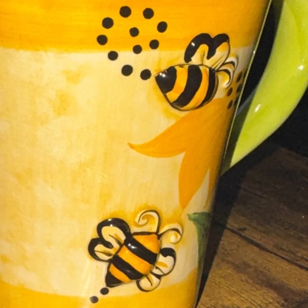 Pier 1 Yellow 3d Bee Mug with Green Handle